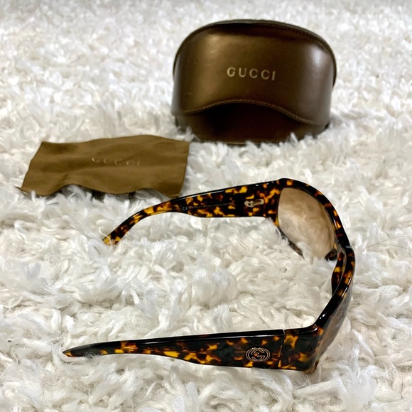 Gucci sunglasses, perfect condition - Picture 6 of 11